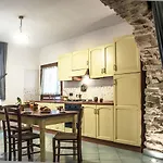 Apart-hotel Residenza D'epoca Tamara 4*