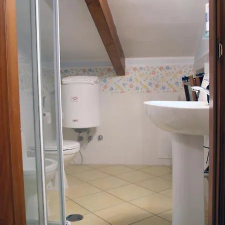 Residenza D'epoca Tamara Aparthotel 4*