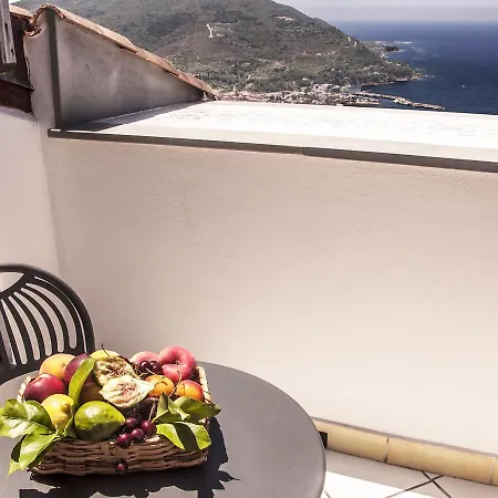 Aparthotel Residenza D'epoca Tamara 4*