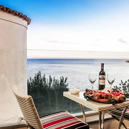 Residenza D'epoca Tamara 4* Кастеллабате