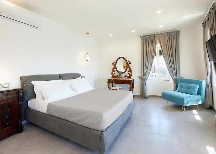 Residenza D'Epoca Tamara 4*