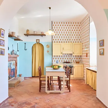 Residenza D'Epoca Tamara Aparthotel Castellabate