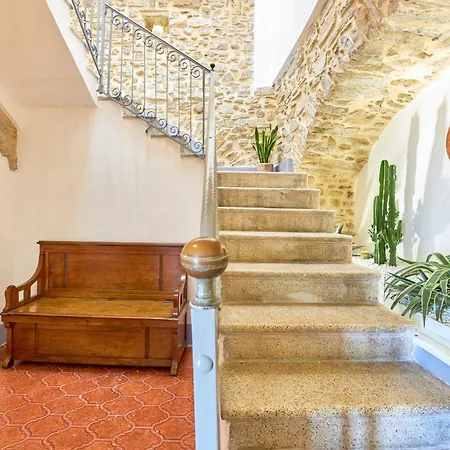 Residenza D'Epoca Tamara 3*