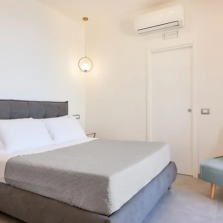 アパートホテル Residenza D'epoca Tamara カステッラバーテ