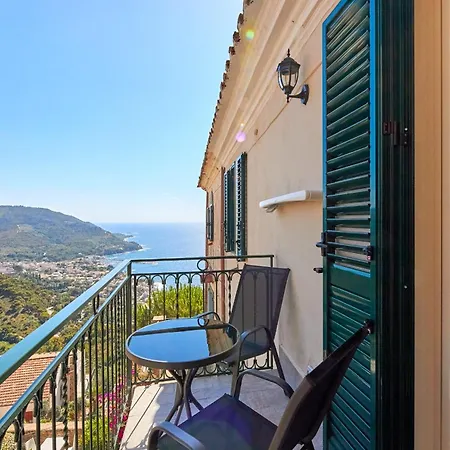 Residenza D'Epoca Tamara Aparthotel Castellabate