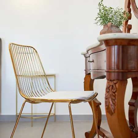 Residenza D'epoca Tamara カステッラバーテ