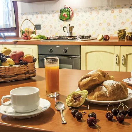 Residenza D'epoca Tamara 3* カステッラバーテ