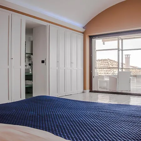 アパートホテル Residenza D'epoca Tamara 3*