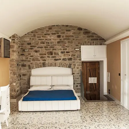 Residenza D'epoca Tamara カステッラバーテ