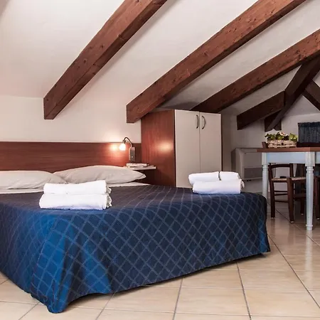 Residenza D'epoca Tamara 3*