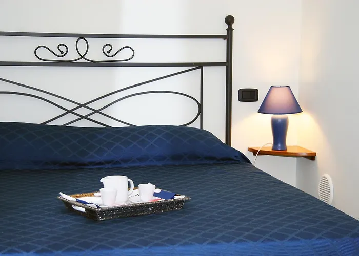 公寓式酒店 迪珀卡塔玛拉酒店 卡斯特拉巴特