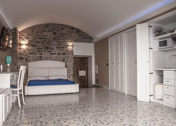 Residenza D'epoca Tamara Ξενοδοχείο με διαμερίσματα 4*